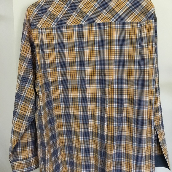Extra Large men’s button down. - Picture 2 of 5